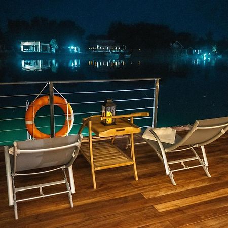 Congo Bungalow Ούλτσιν Εξωτερικό φωτογραφία