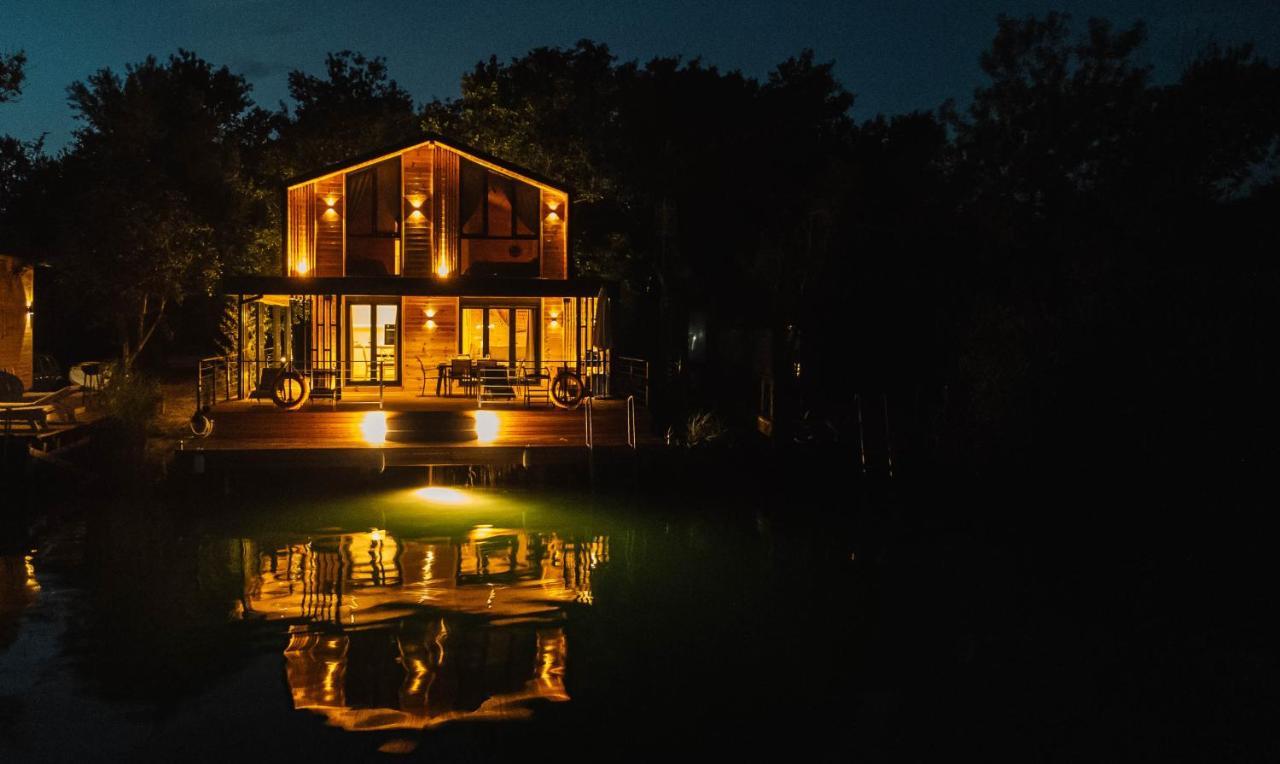 Congo Bungalow Ούλτσιν Εξωτερικό φωτογραφία