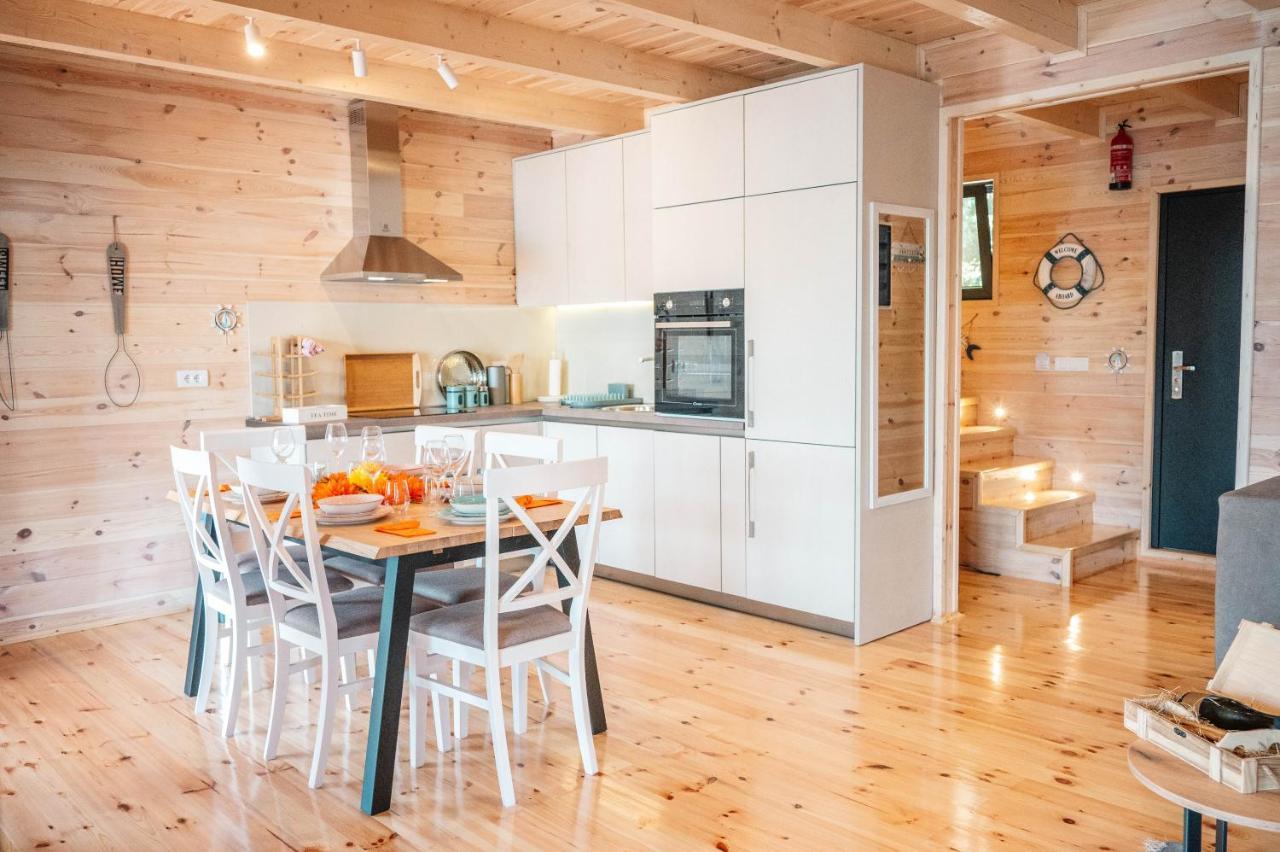 Congo Bungalow Ούλτσιν Εξωτερικό φωτογραφία